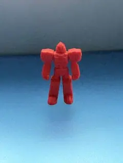 レトロ ロボット フィギュア 赤 黄色 - メルカリ