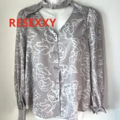 即購入OK 新品 RESEXXYリゼクシー ニュアンスフラワーチョーカーブラウスのサムネイル