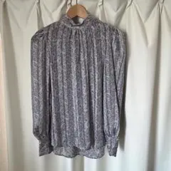 H&M 花柄ブラウス