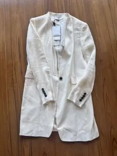 未使用タグ付　BEIGE リネンノーカラージャケット　ロングのサムネイル