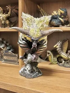 箱無 ラージャン 金獅子 モンスターハンター モンハン クリエイターズ