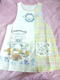 保育士エプロン　シナモロール