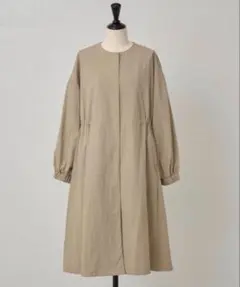 BEARDSLEY ビアズリーバルーン袖フレアーコート　ベージュのサムネイル