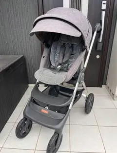折りたたみ可能　Stokke Scoot2 ベビーカーのサムネイル