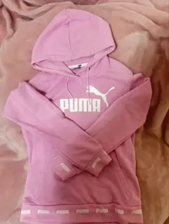 PUMA パーカー　ピンク