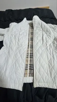 BURBERRY ホワイト キルティングジャケット Mサイズ