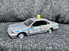 ヨネザワ　ダイヤペット　NISSAN　セドリック 　タクシー