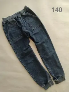 GU インディゴデニム　ジョガーパンツ 140