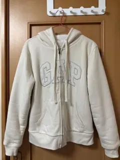 GAP ジップアップパーカー ホワイト 裏ボア Sのサムネイル