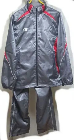 2026年最新】champion ウインドブレーカーの人気アイテム - メルカリ