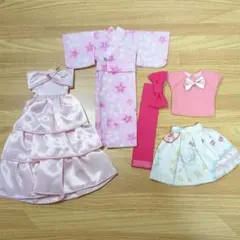 [No.25]リカちゃんサイズ服３枚まとめ売り
