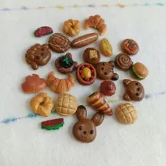 シルバニアファミリー 森のベーカリー パン類、お菓子　ミニチュア