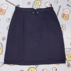 多分未使用　紺のスカート　70