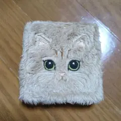 PAUL & JOE 猫デザイン チークパレット