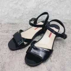 ✨PRADA✨プラダ エナメル サンダル ウェッジソール 36 ロゴ 金具 黒