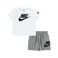 NIKE Tシャツ ショートパンツ セットアップ　24M