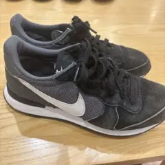 限定モデル】NIKE インターナショナリストLX コルク 25.0cm ネイビー 