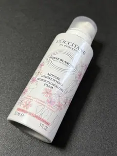 L'OCCITANE RB イルミネイティングクレンジングフォームa 150mlのサムネイル