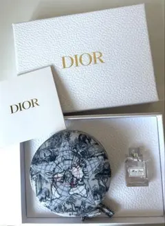 【Diorプラチナ会員限定】アクセサリーケー&ミスディオールトワレ