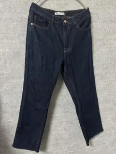 ZARA ダークブルー フレアデニム　サイズEUR42
