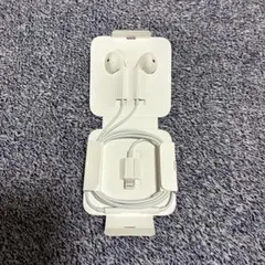 純正品　iPhoneイヤホン