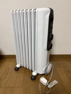 デロンギ アミカルド オイルヒータ　RHJ35M0812-DG 美品