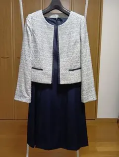 ツイードジャケットとスカートのセット