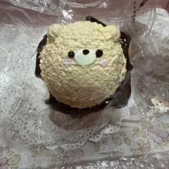 ꨄ*✿様 くまさんのチョコタルト 手作りスクイーズ - メルカリ
