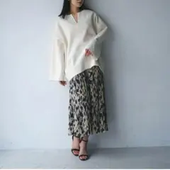 美品marjourプリントプリーツスカートレオパード柄　きれいめロングスカート夏