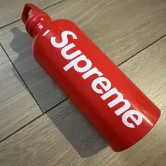 Supreme ボトル 水筒 レッド ステッカー2枚付けます。 - メルカリ