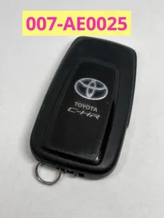 送料込み❗️トヨタ純正 スマートキー C-HRのサムネイル
