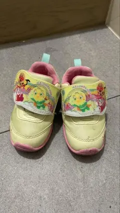 アンパンマン　スニーカー
