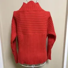 ロペピクニック　タートルネックニット　M 赤　美品