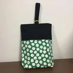 ハンドメイド　花柄シューズバッグ 緑と黒　入園入学　上履き入れ　靴袋