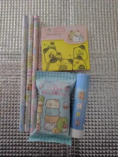 すみっコぐらし　リラックマ　文房具セット　付箋　メモ　鉛筆　消しゴム　のり
