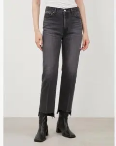 2024年購入　ミラオーウェン　裾段差テーパードデニムパンツ