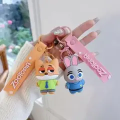 【ペアセット】ズートピア　キーホルダー ニック＋ジュディ