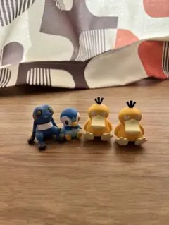 【ポケモンセンター限定】座るポケモン フィギュア 4点セット コダック 他