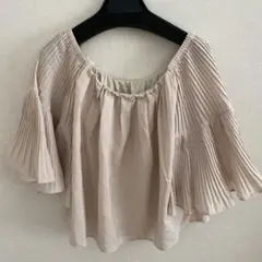 【お値引き】rienda オフショルダートップス