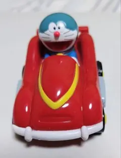 ドラえもん レーシングカー マクドナルド ハッピーセット景品 2006年のサムネイル