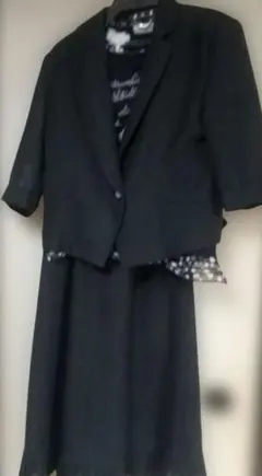 Item thumbnail for item 6beb0582-457f-41bb-89a1-0fb6247ea5cd