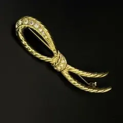 Christian Dior ゴールドカラー ラインストーン ブローチ - メルカリ