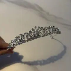 ティアラ・ピアス・ネックレス　ウェディングアクセサリーセット　バラ売り⭕️