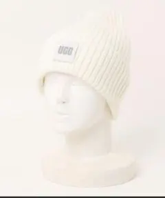 UGG 白 ニット帽　即完売色