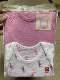 新品未開封　UNIQLO BABY ベビー肌着ノースリーブ2枚セット 90