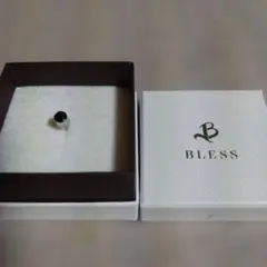 BLESS ブラック 片耳用ピアス