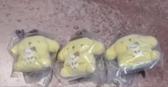 サンリオキャラクターズ　ふわふわフロッキーマスコット　ポムポムプリン　３個セット