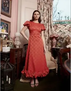 レッドフリルマキシドレス