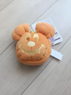 ディズニー　ミッキーマウス パンプキン ぬいぐるみポーチ ハロウィン