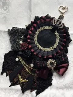 痛ロゼット　ロゼット　黒　ワインレッド　金